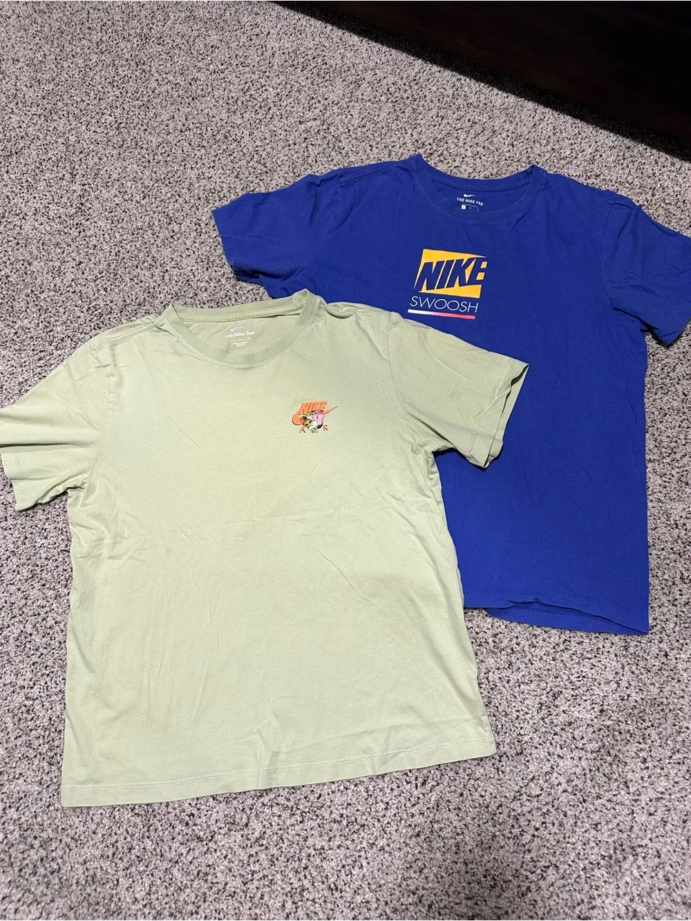 Nike Royal Blue Tee & Light Green Nike Graphic Tee -2 Pack - Picture 1 of 10
